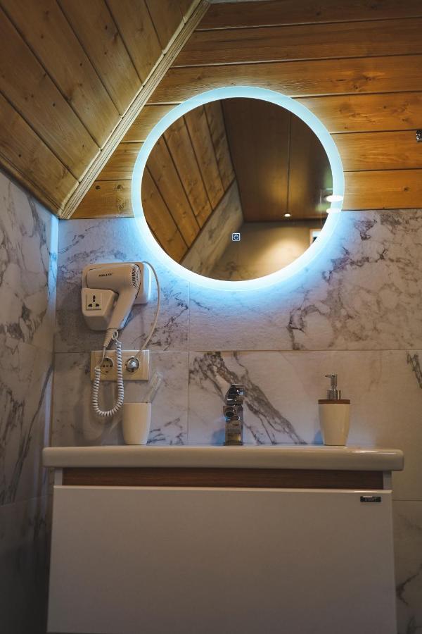 Apartamento Misty Rocks Kazbegi Exterior foto