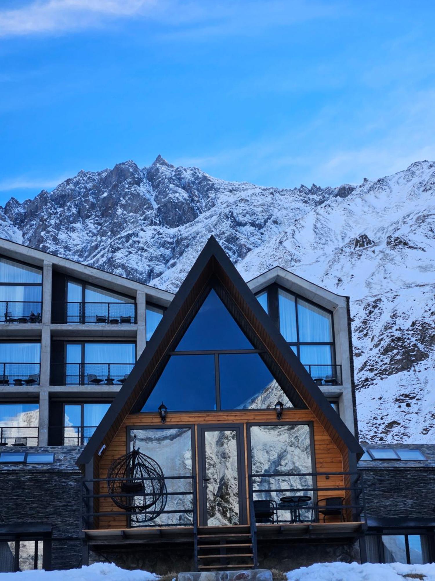 Apartamento Misty Rocks Kazbegi Exterior foto